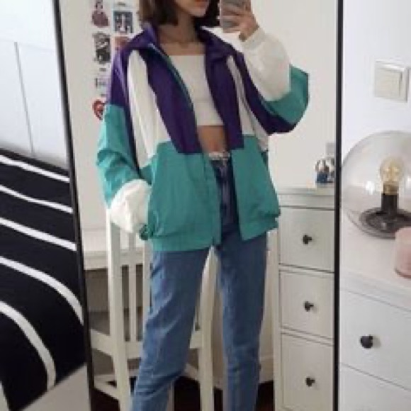 SOLD - Vintage 80’s Windbreaker - Picture 7 of 7